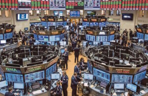 Les 10 placements qui dominent le monde : les actions et ETF incontournables des investisseurs